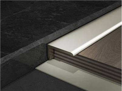 Aluminiowe listwy przypodłogowe